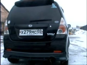 Daihatsu YRV