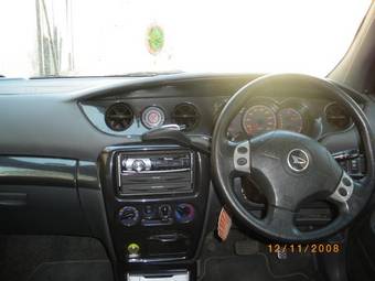 2000 Daihatsu YRV For Sale