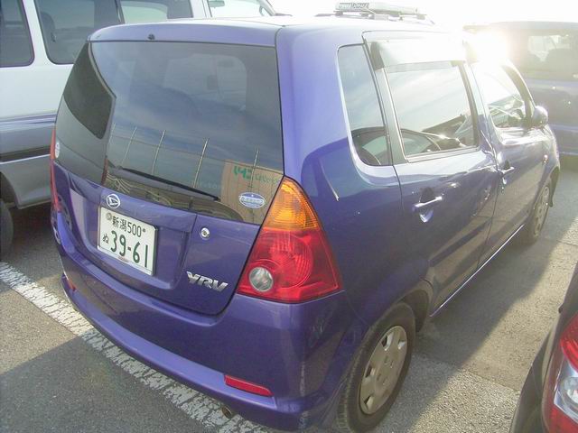 2001 Daihatsu YRV For Sale
