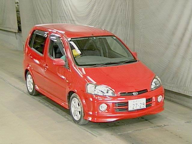 2001 Daihatsu YRV Pics