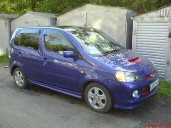 2001 Daihatsu YRV For Sale