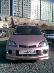 2001 Daihatsu YRV For Sale