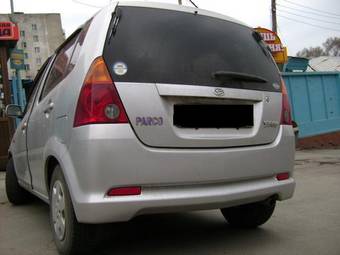 2002 Daihatsu YRV For Sale