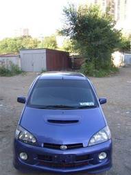 2002 Daihatsu YRV For Sale