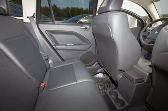 2008 Dodge Caliber Pictures