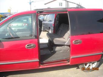 1996 Dodge Caravan Photos