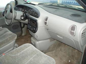 1998 Dodge Caravan Pictures