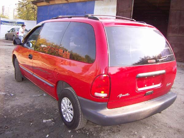 1999 Dodge Caravan