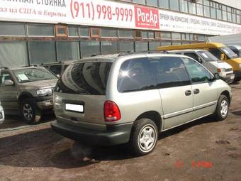 1999 Dodge Caravan Pictures