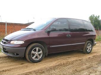 1999 Dodge Caravan Pictures