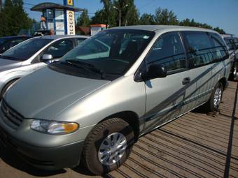 2001 Dodge Caravan Photos