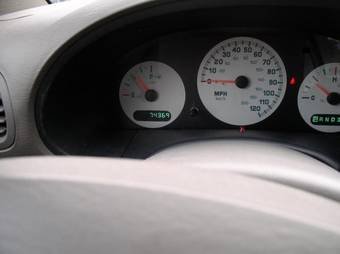 2002 Dodge Caravan Pictures