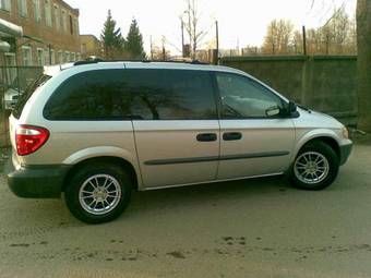2002 Dodge Caravan Images