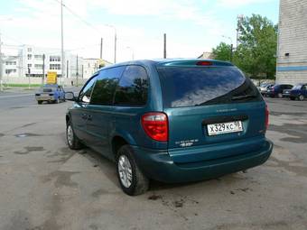 2002 Dodge Caravan Photos