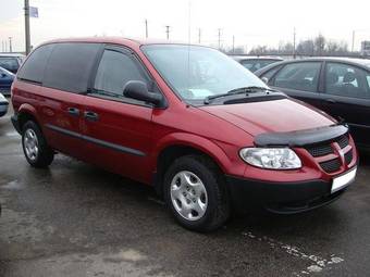 2003 Dodge Caravan Photos