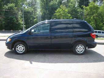 2003 Dodge Caravan Photos