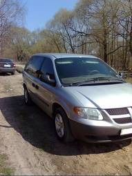 2003 Dodge Caravan Photos