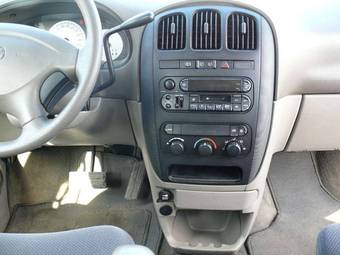 2003 Dodge Caravan Pictures