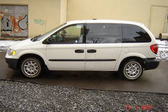 2004 Dodge Caravan Photos