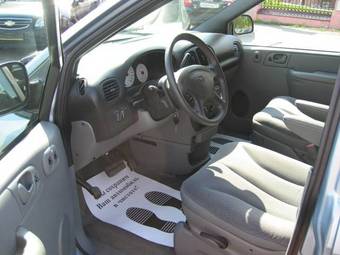 2004 Dodge Caravan Pictures