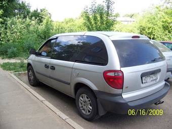 2004 Dodge Caravan Images
