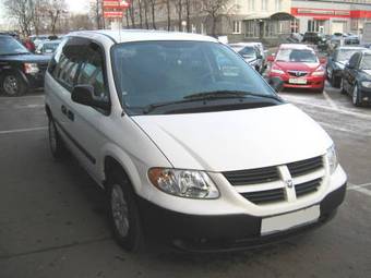 2005 Dodge Caravan Photos