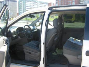 2005 Dodge Caravan Pictures