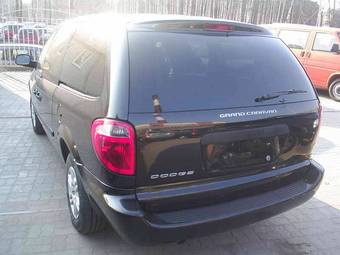 2005 Dodge Caravan Photos