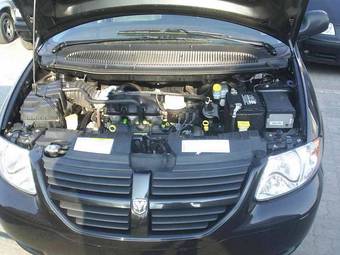 2005 Dodge Caravan Photos