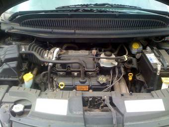 2005 Dodge Caravan Pictures