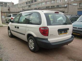 2005 Dodge Caravan Photos