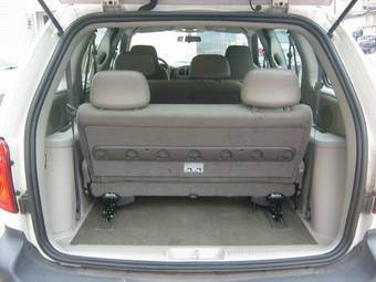 2005 Dodge Caravan Photos