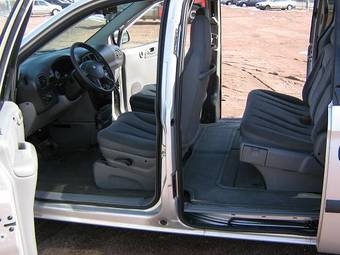 2005 Dodge Caravan Pictures