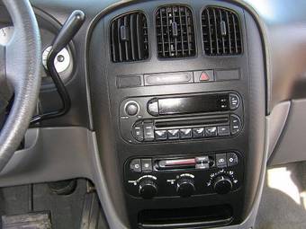 2005 Dodge Caravan Images