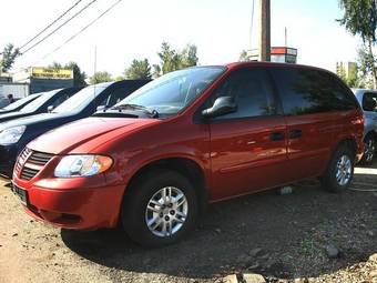 2005 Dodge Caravan Photos