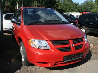 2005 Dodge Caravan Pictures