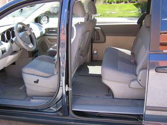 2008 Dodge Caravan Pictures