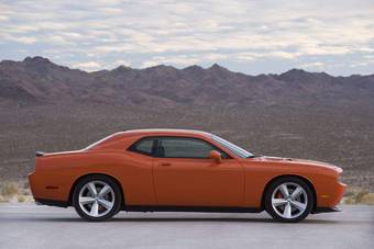 2008 Dodge Challenger Wallpapers