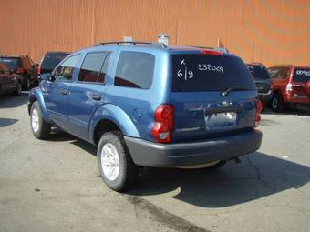 2004 Dodge Durango Images