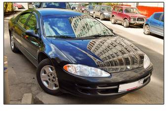 2004 Dodge Intrepid Photos
