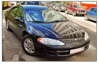 2004 Dodge Intrepid Photos