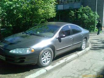 2004 Dodge Intrepid Photos