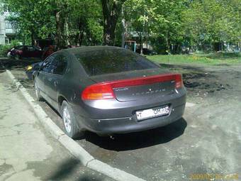 2004 Dodge Intrepid Photos