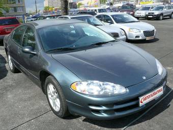 2004 Dodge Intrepid Pictures