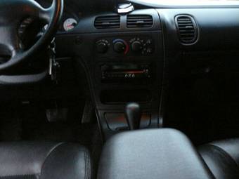 2004 Dodge Intrepid Pictures