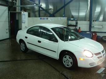 2004 Dodge Neon Photos