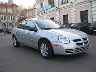 2005 Dodge Neon Photos