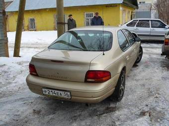 2000 Dodge Stratus Pictures