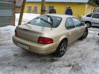 2000 Dodge Stratus Photos