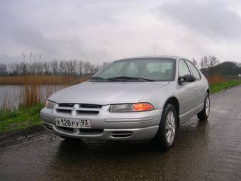 2000 Dodge Stratus Photos